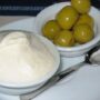 Types garlic sauces in different culture
